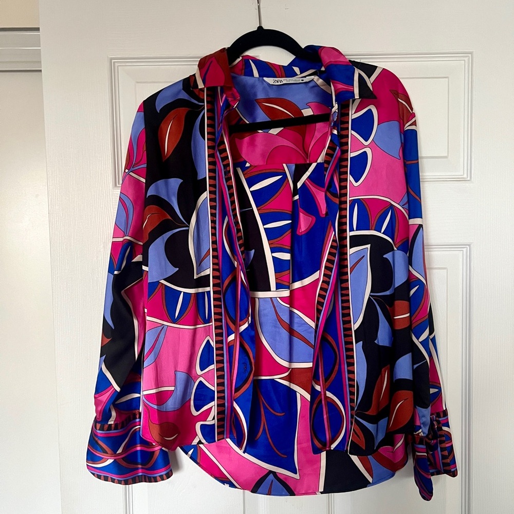 Zara Women's Bold Pink and Blue Floral Blouse